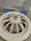 Pequeño ventilador de techo