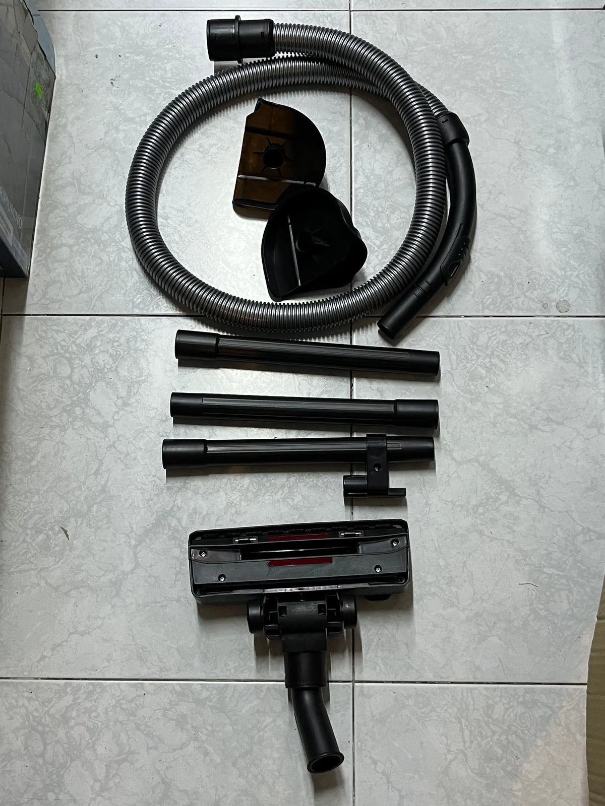 Aspirador Industrial Sólidos 10L 700W PECOL