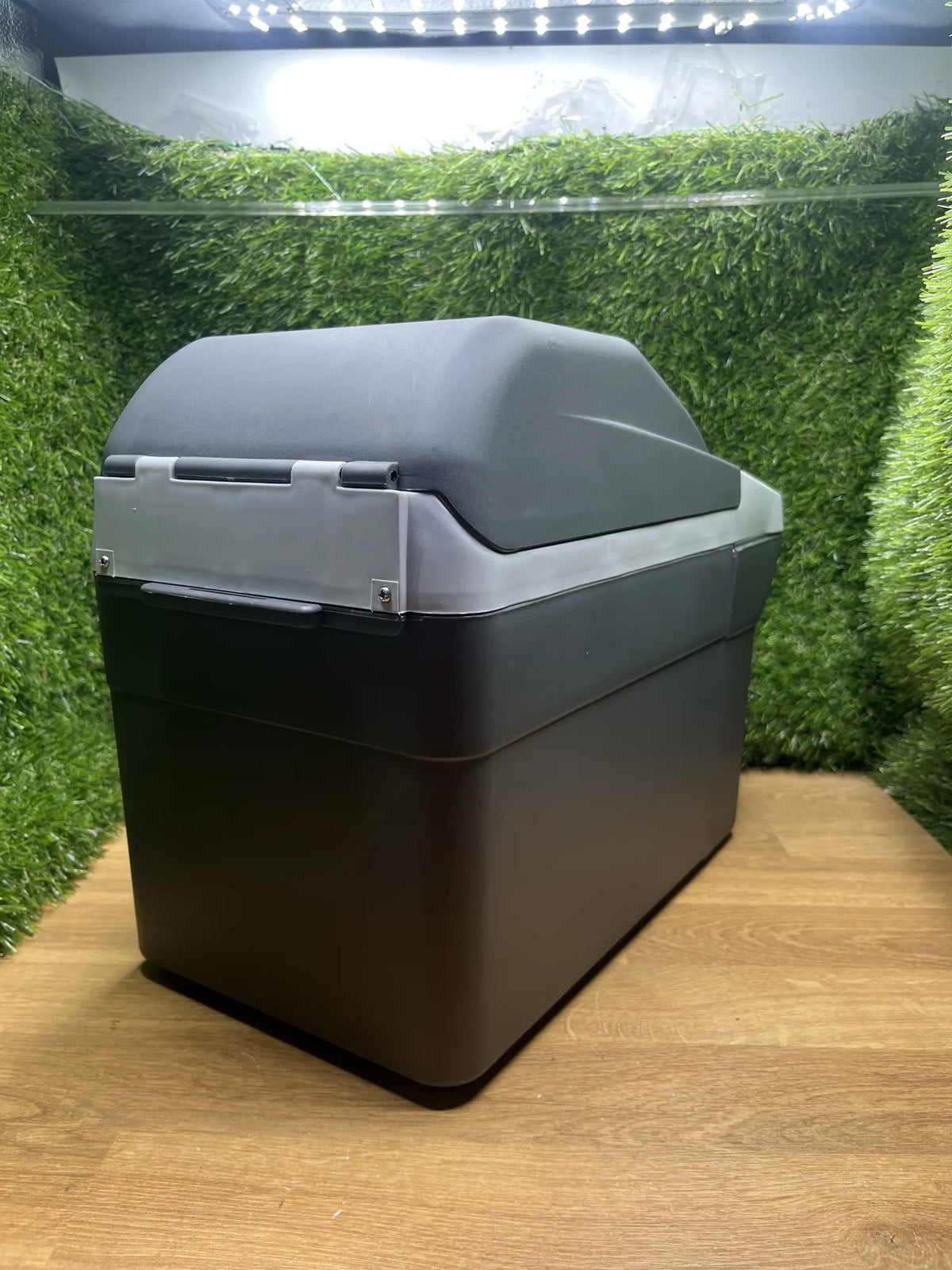 Nevera y Calentador termoeléctrico para Coche AEG