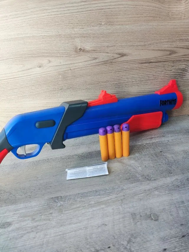 Nerf Fortnite Pump SG Blaster, Pump Action Mega Da