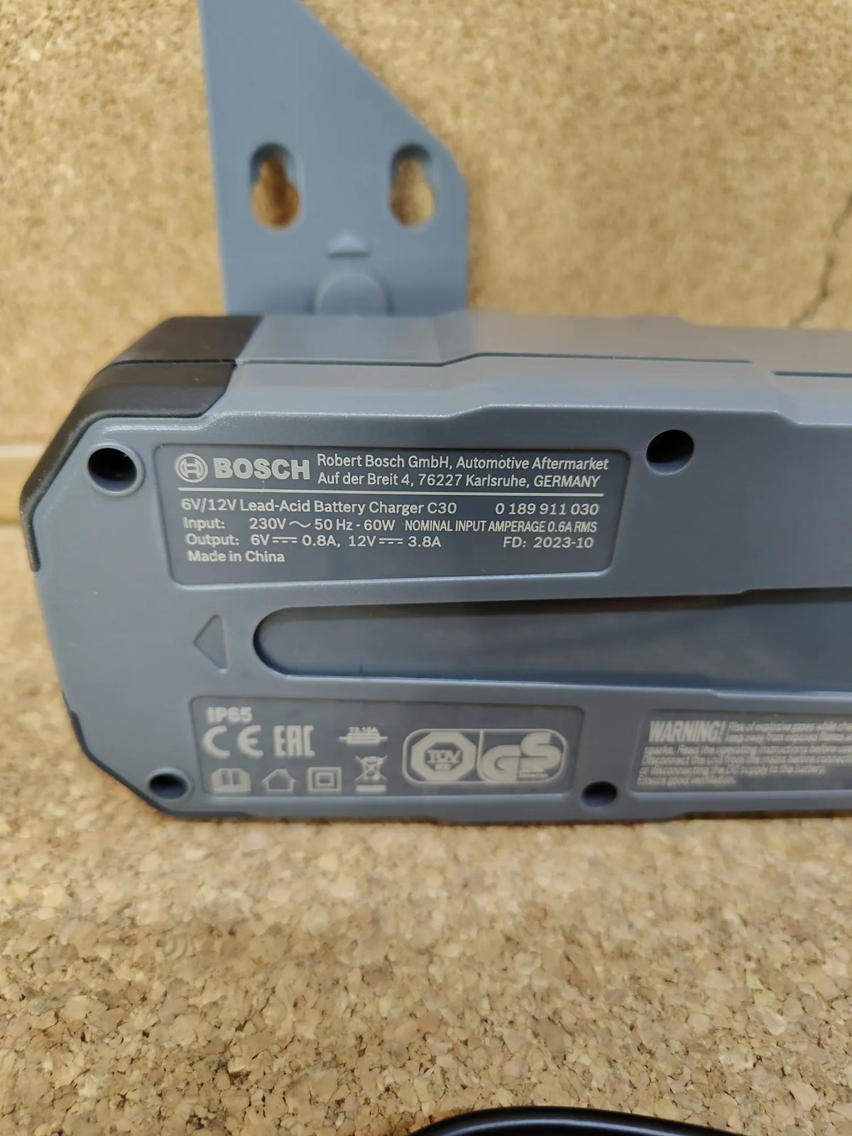 Cargador de Batería para Coche C30 Bosch