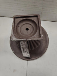 Maceta de diseño de hierro