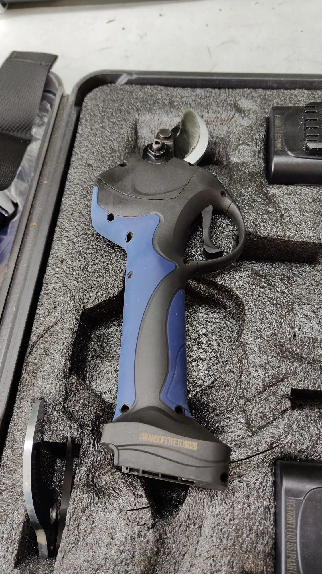 Tijeras de Poda Eléctricas Profesional, 21V 4A