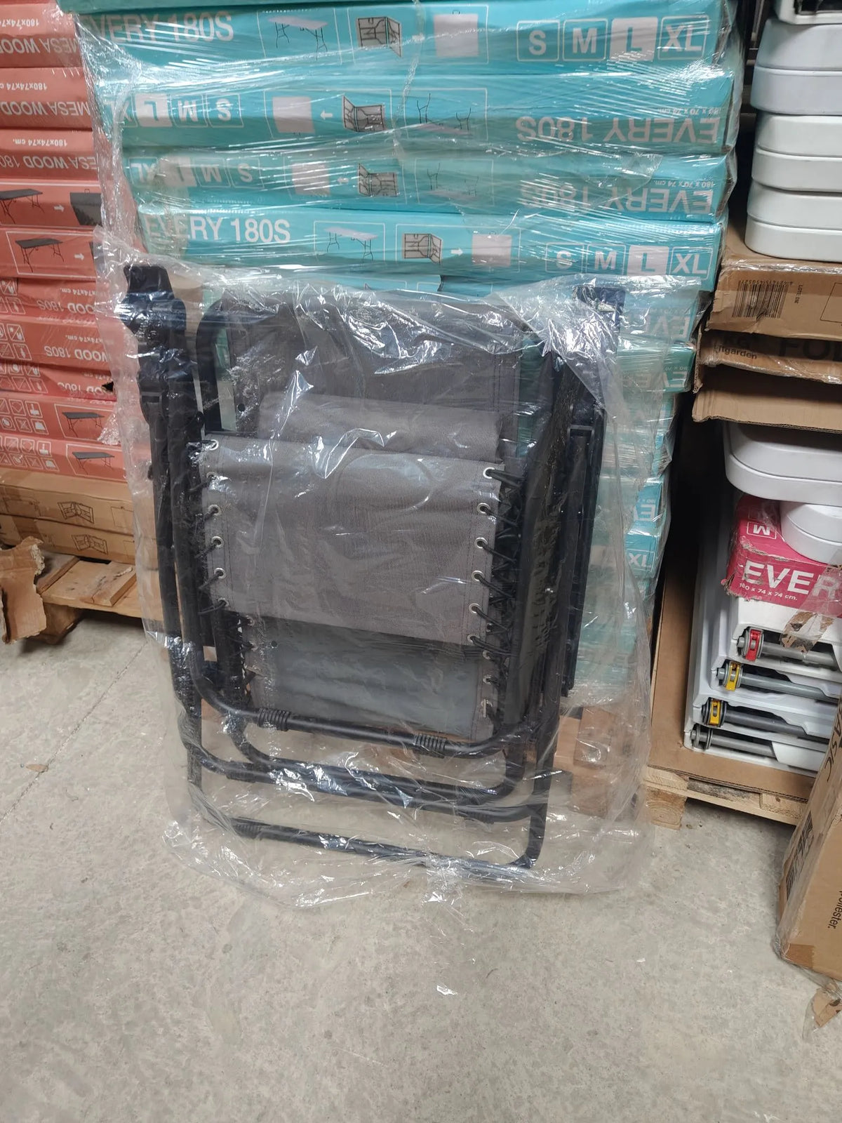 Tumbona con reposabrazos plegable