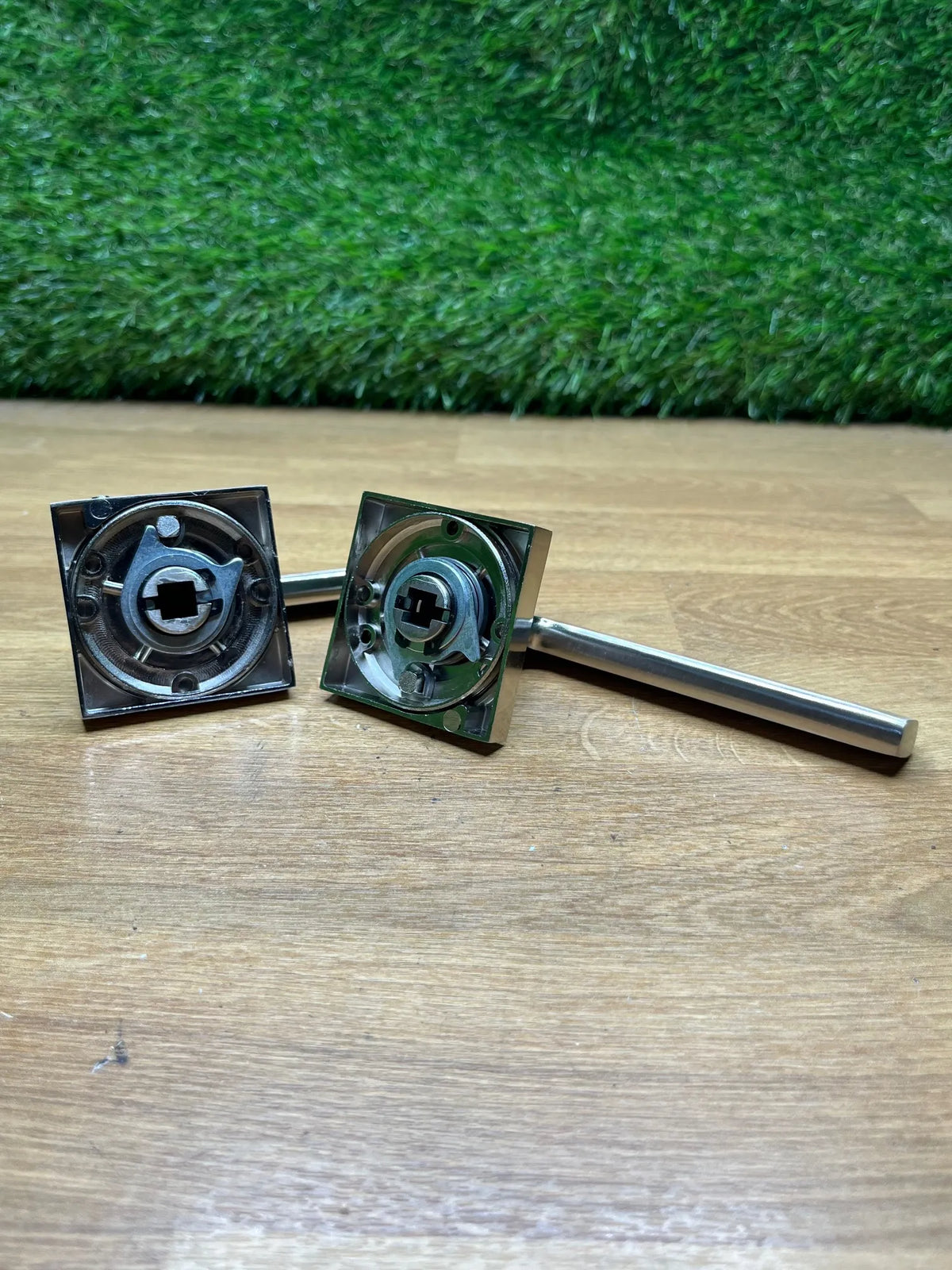 Manetas para puertas de interior