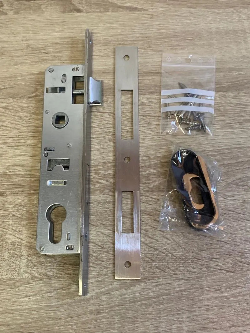 Cerradura de Embutir para Carpintería Amig