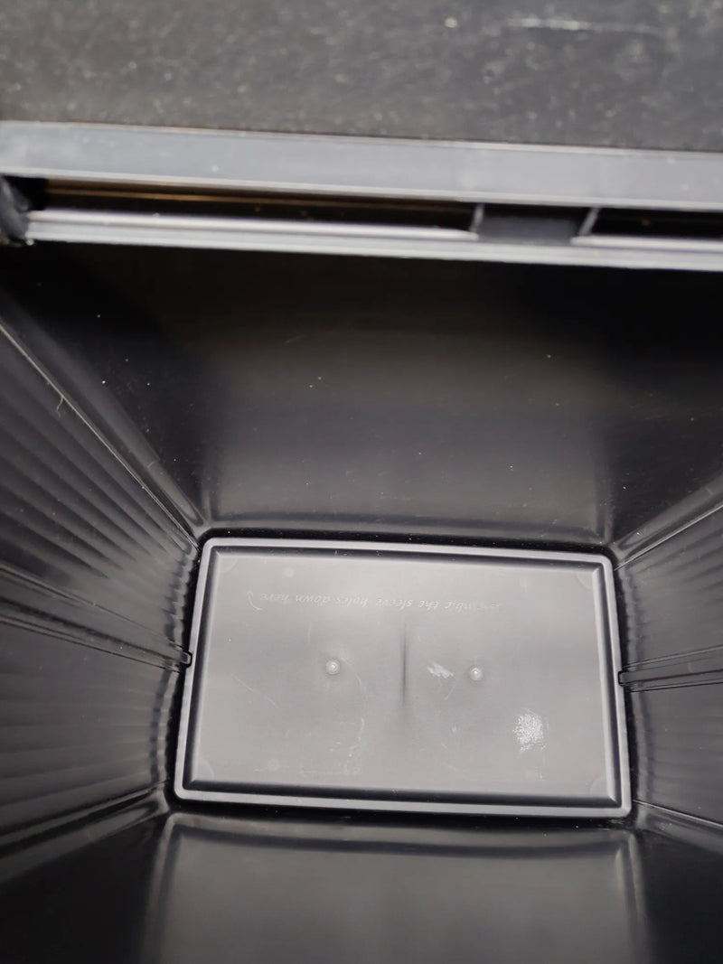 Cubo de basura alto de 54 litros - Curver