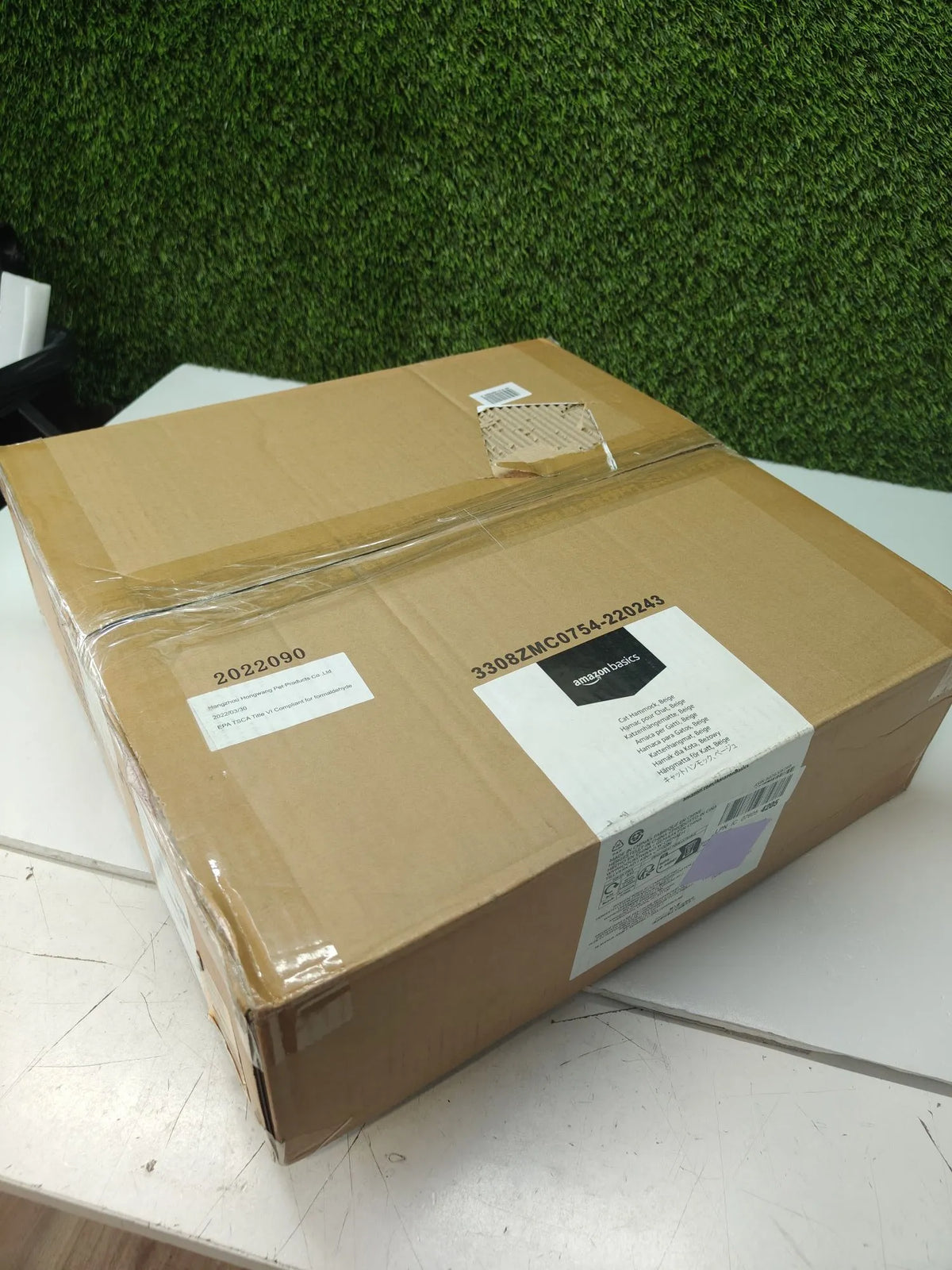Torre en arbol con cerramiento - Amazon basics
