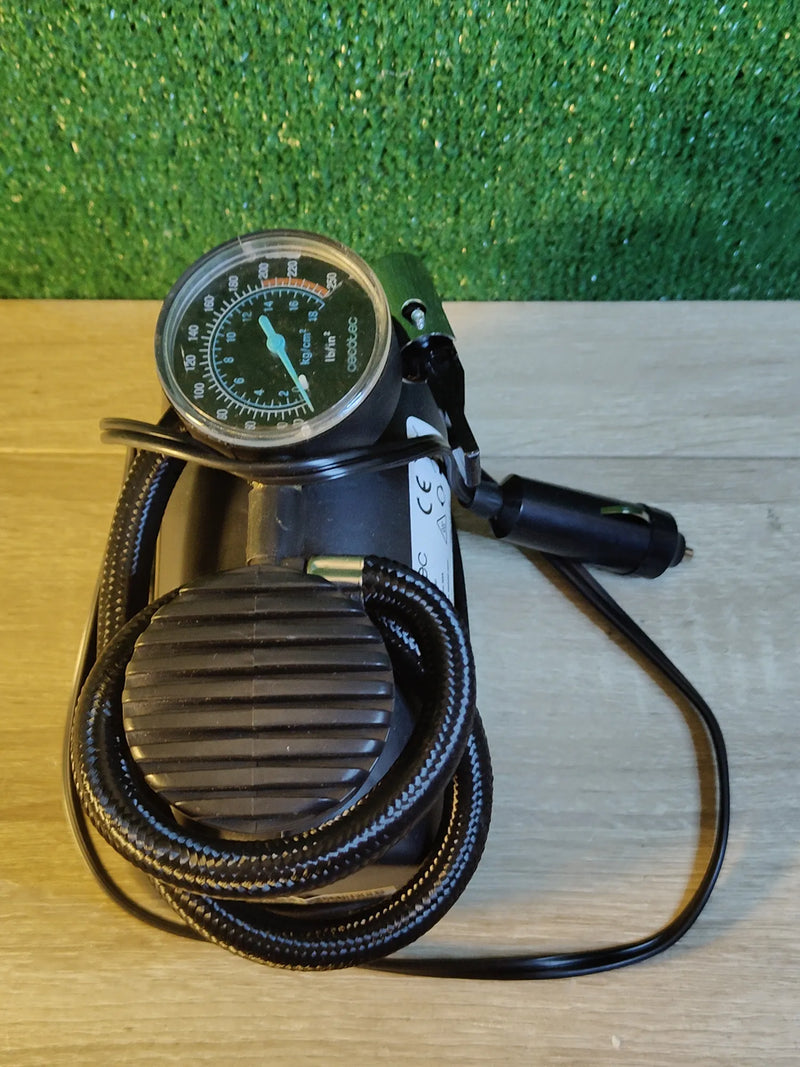 Hinchador Eléctrico con Voltaje 12V Cecotec