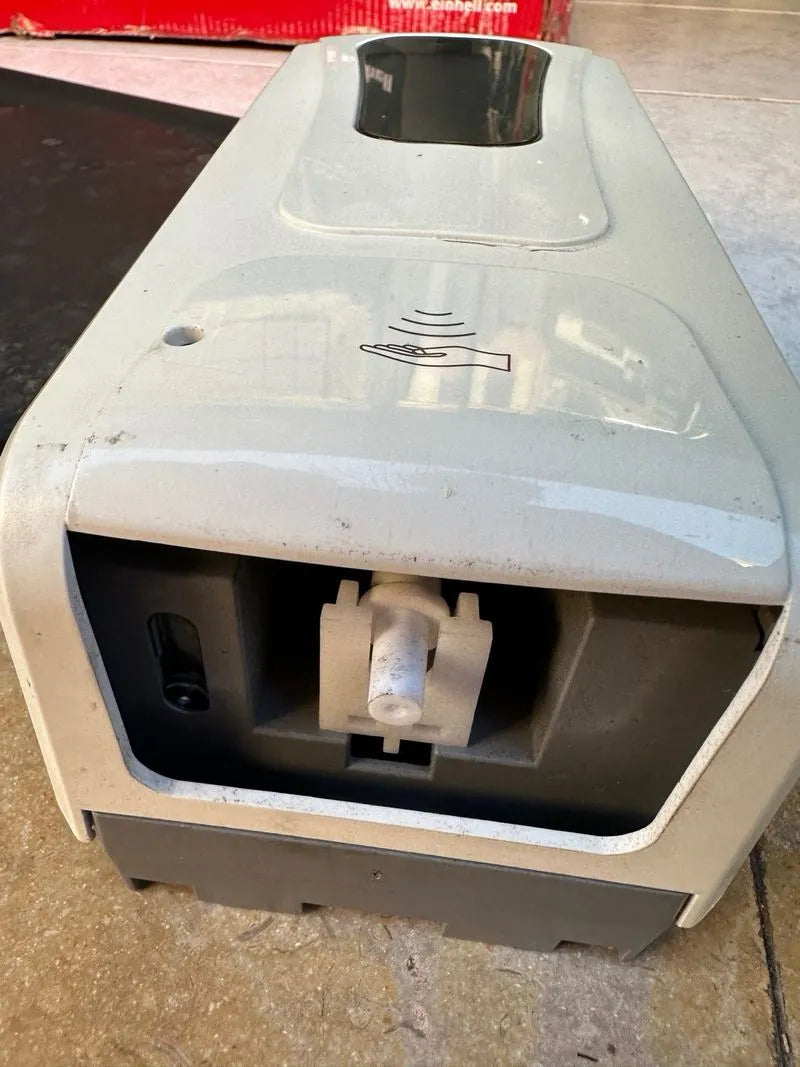 Dispensador de desinfectante automático