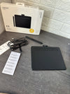 Tableta Gráfica Wacom Intuos Small con Lápiz Negro