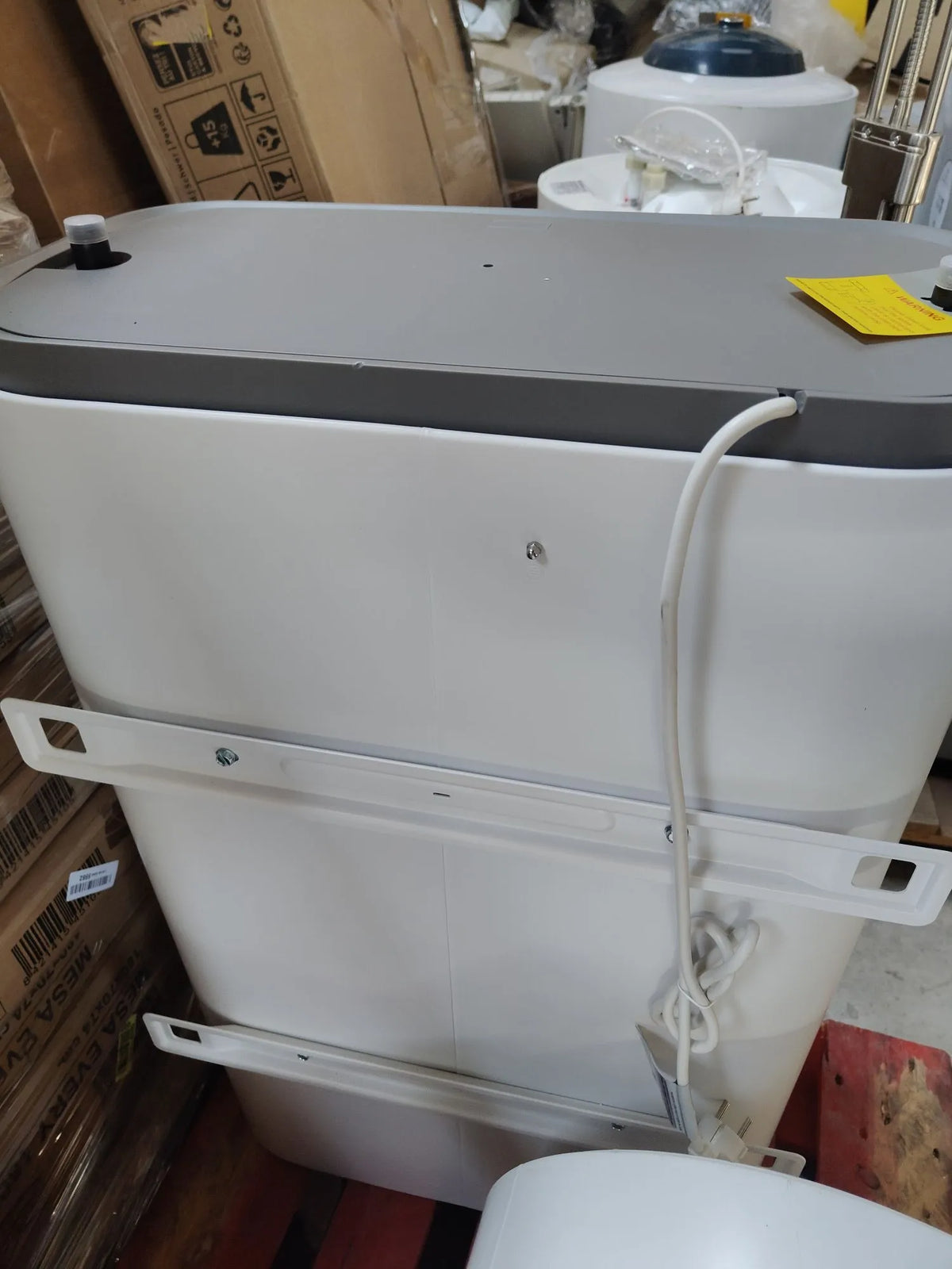 Calentador de pared eléctrico 74L - Comfee