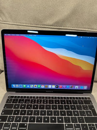 MacBook Air (13", 2018)