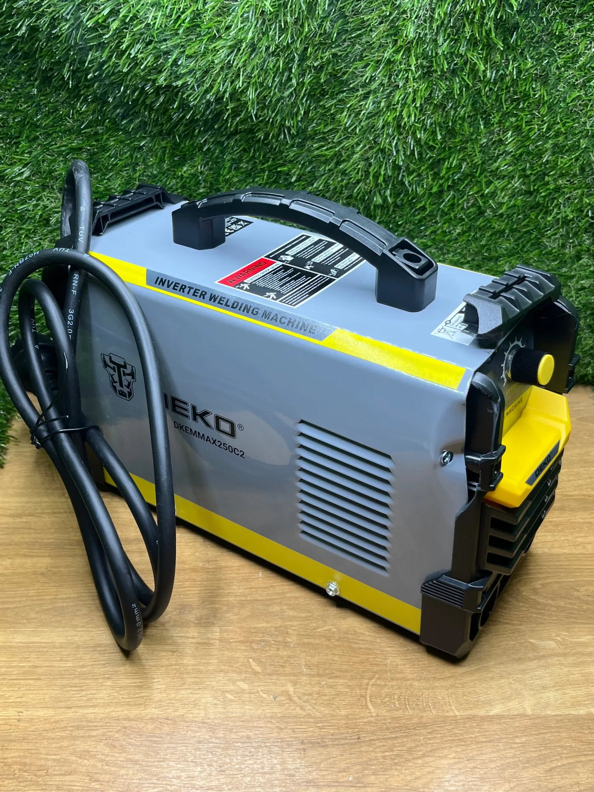 Soldadora 220V MMA DEKO