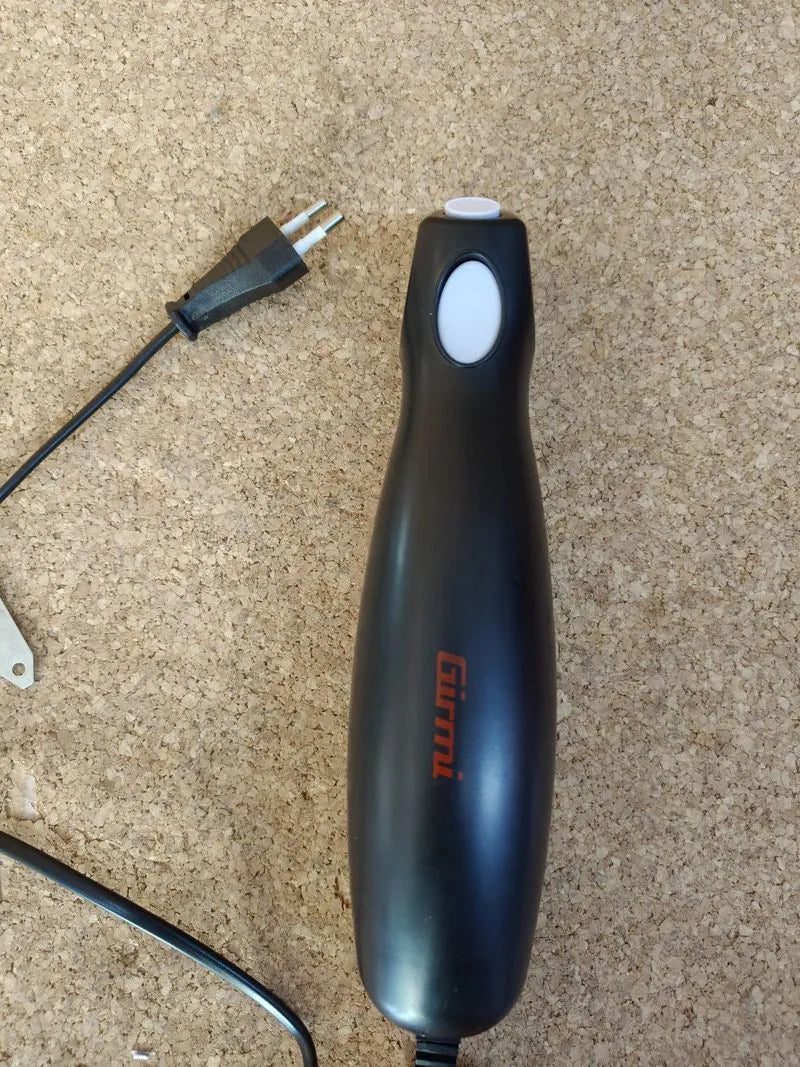 Cuchillo eléctrico Girmi