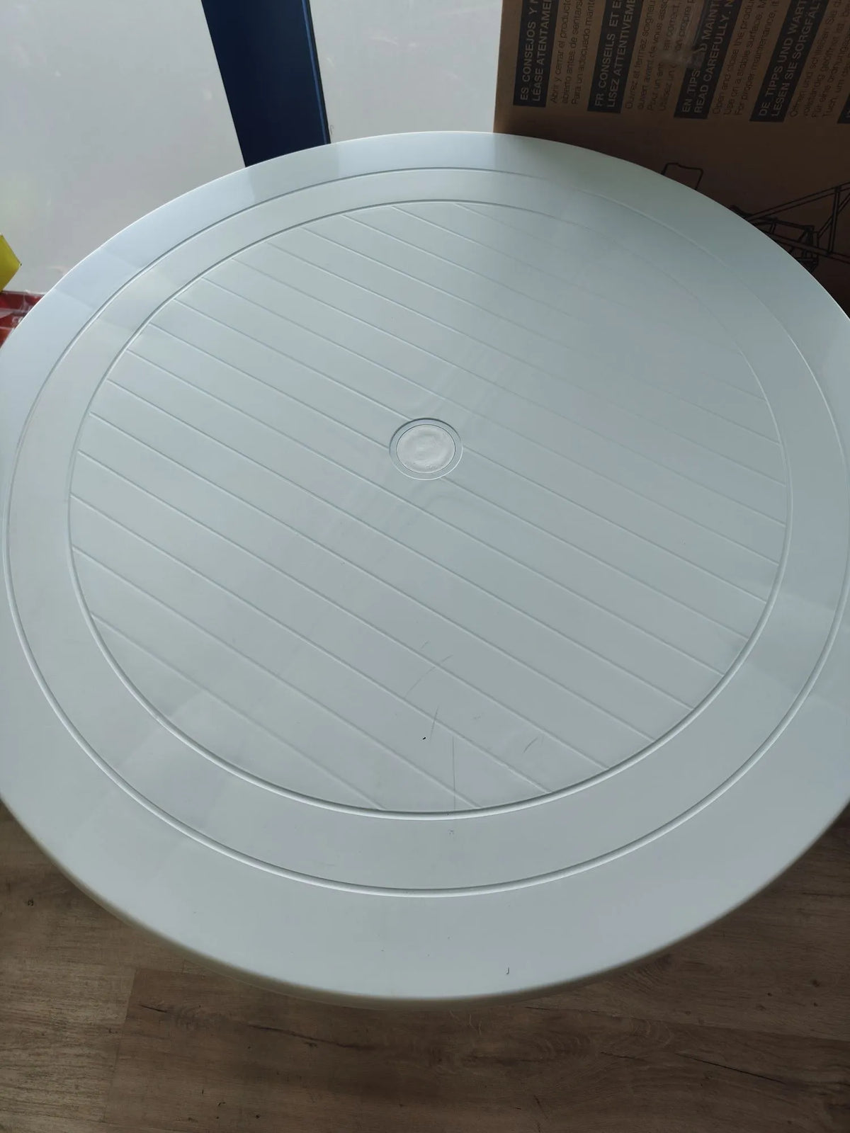 Mesa de jardín blanca braga 90cm