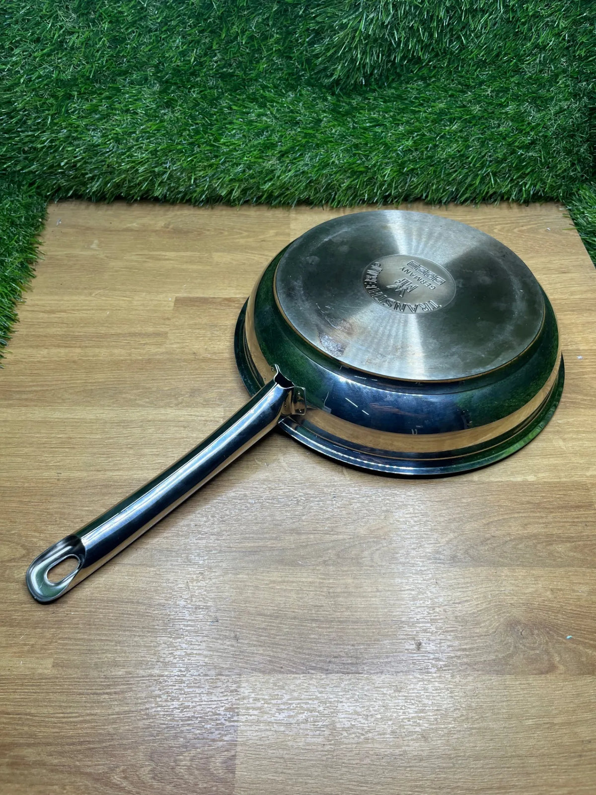 Sartén 24 cm Sin Revestimiento Antiadherente WMF