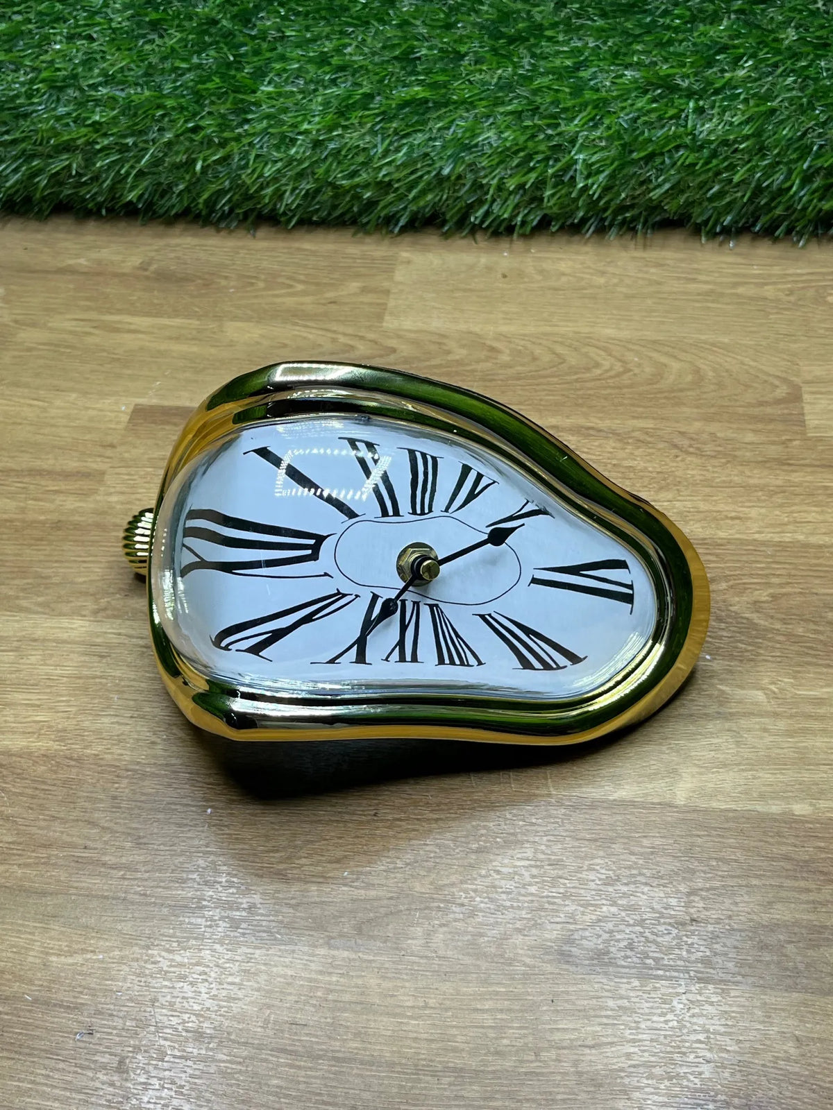 Reloj retorcido vintage Salvador Dali