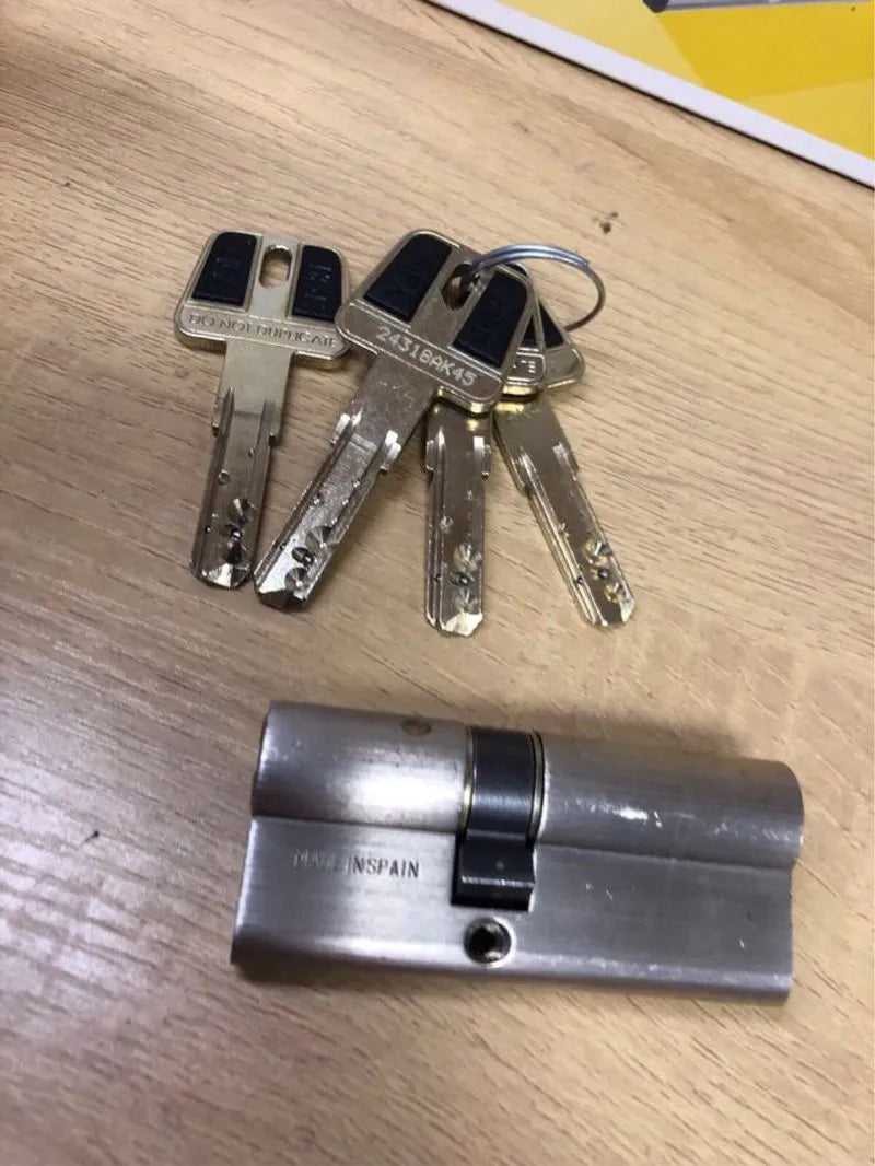 Cilindro de Alta Seguridad  Yale