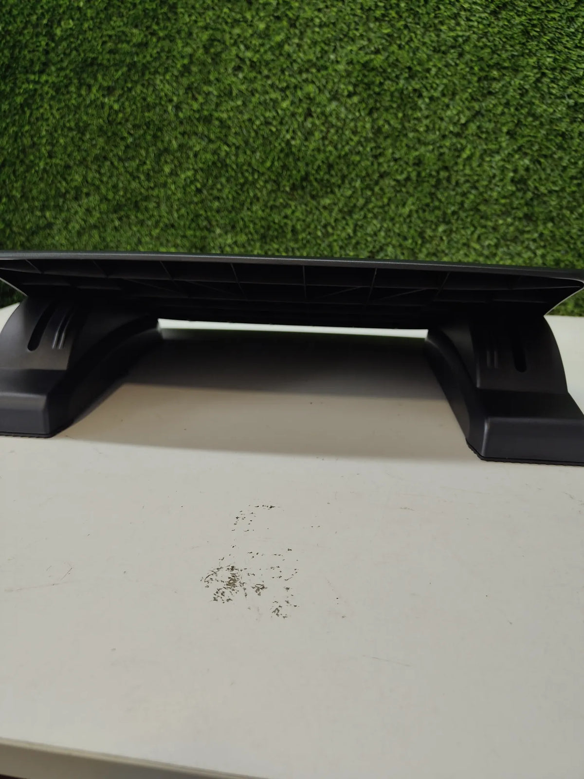 Reposapiés ergonómico para oficina o hogar - Mount it