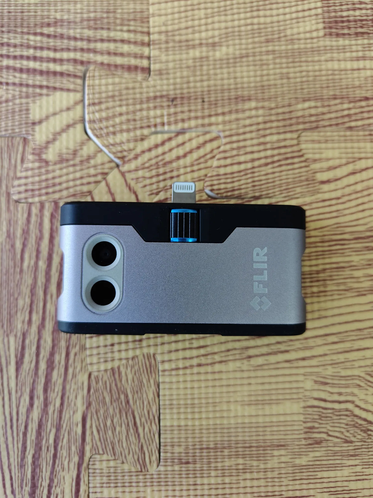 Cámara termográfica para ios - Flir one