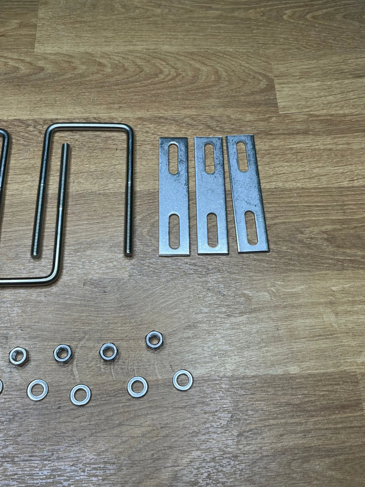 Juego de 4 tornillos en U M6 de 50 x 100 mm