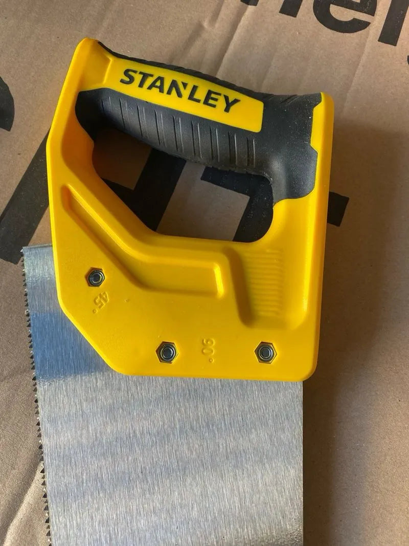 Serrucho universal - Stanley