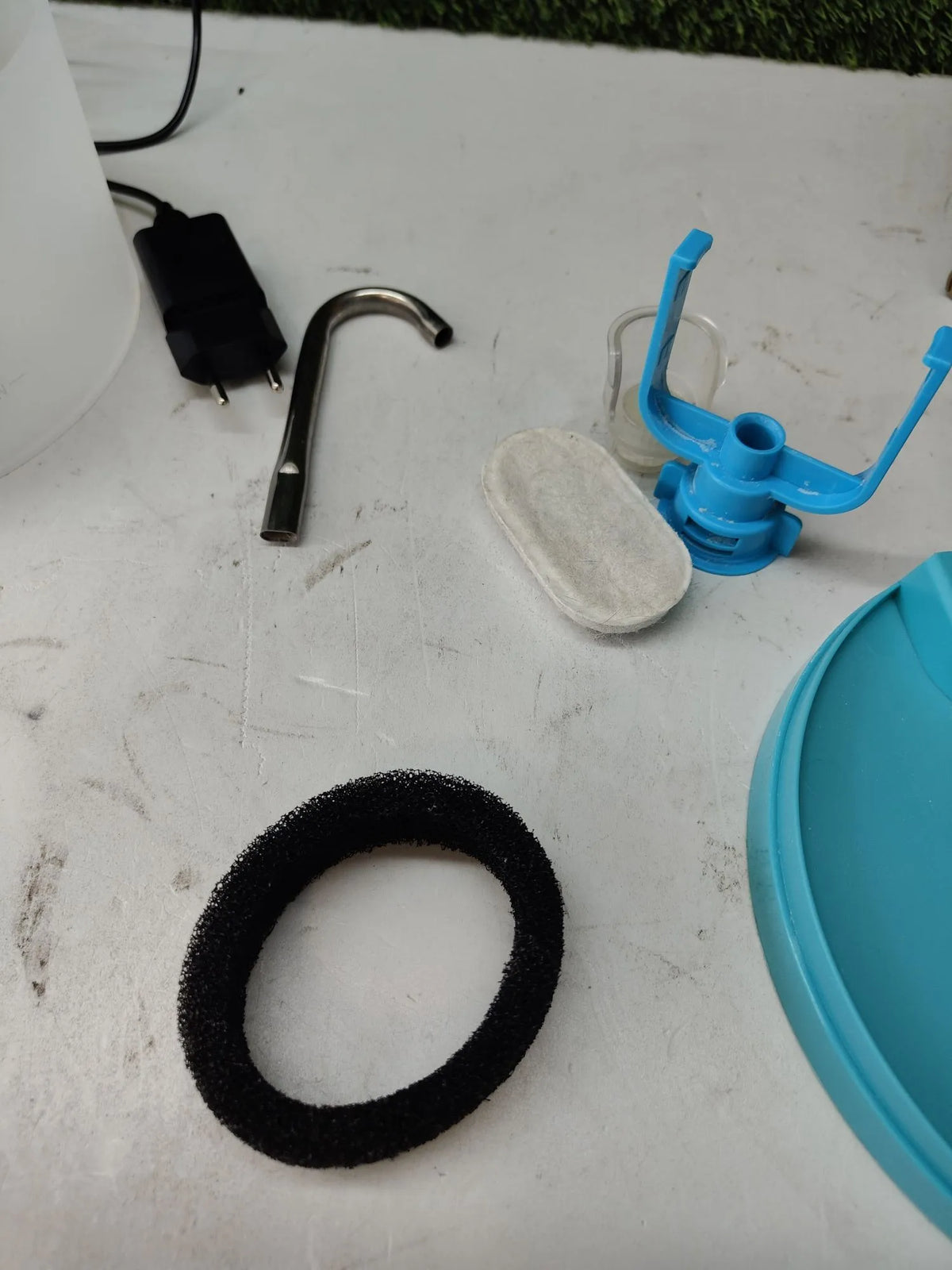 Fuente para gatos con forma de grifo - Giotohun