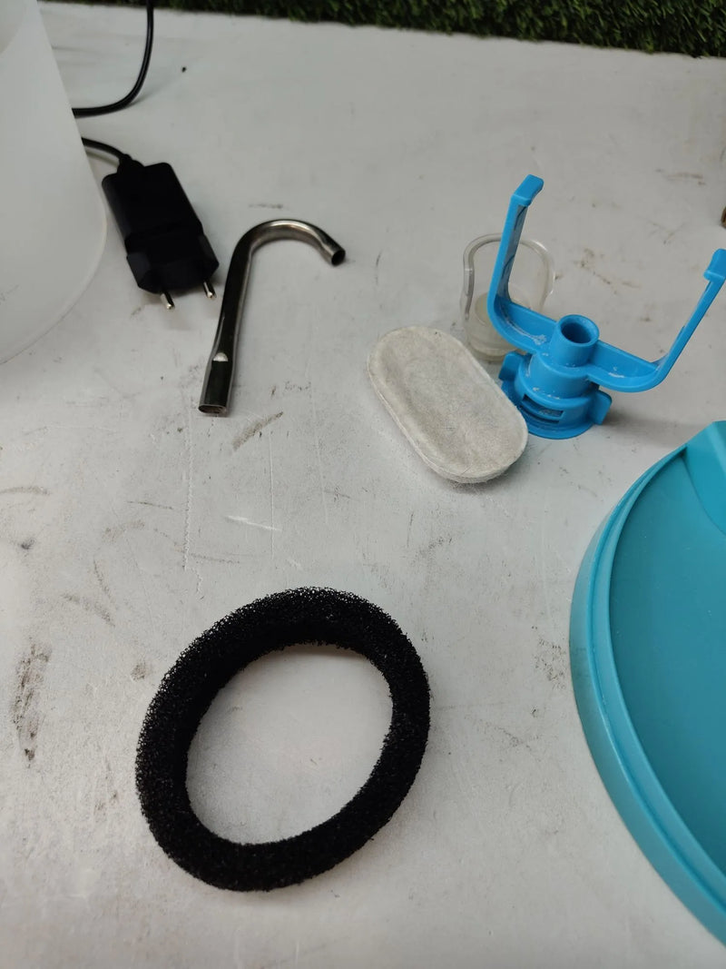 Fuente para gatos con forma de grifo - Giotohun