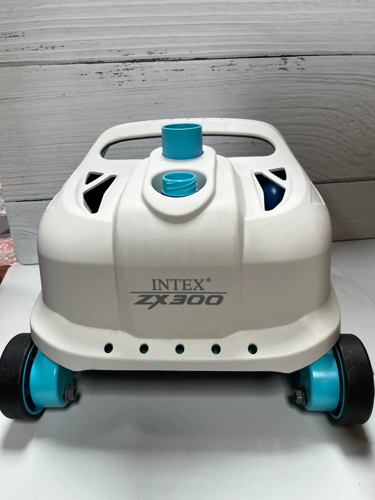 Limpiafondo Piscina Desmontable Intex