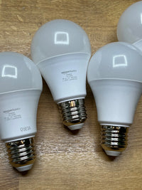 Bombilla LED E27 rosca Edison Amazon Basics