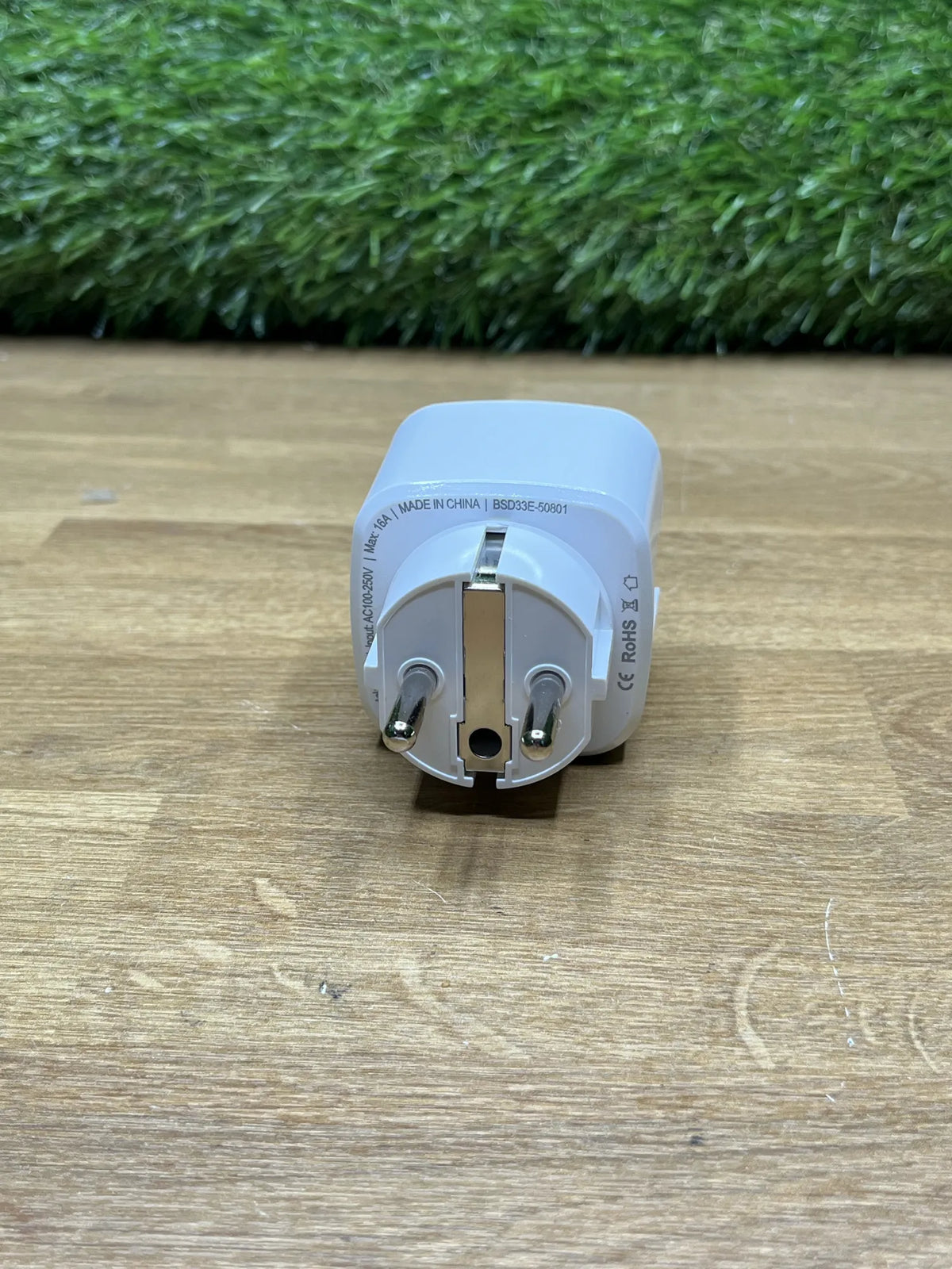 Enchufe Inteligente WiFi 2.4GHz SURFOU