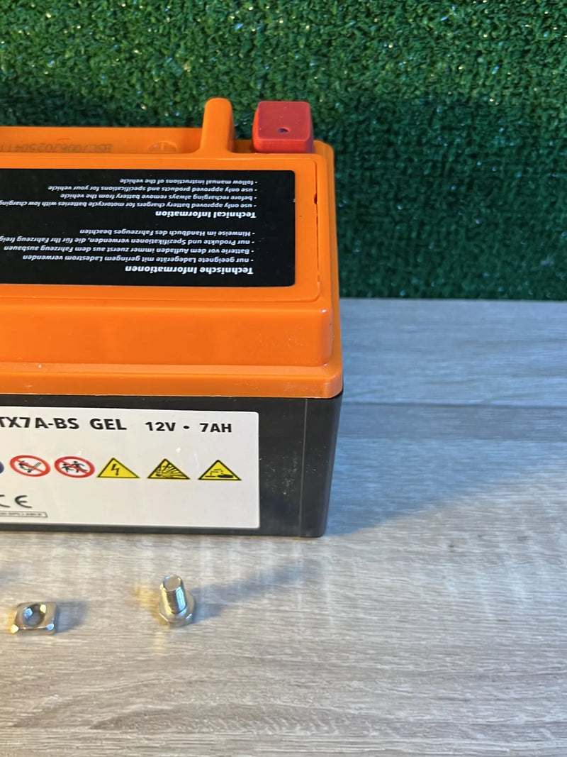 Batería de arranque para scooter y motos GP-PRO