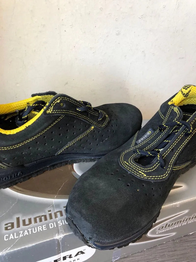 Zapatillas de Seguridad Cofra