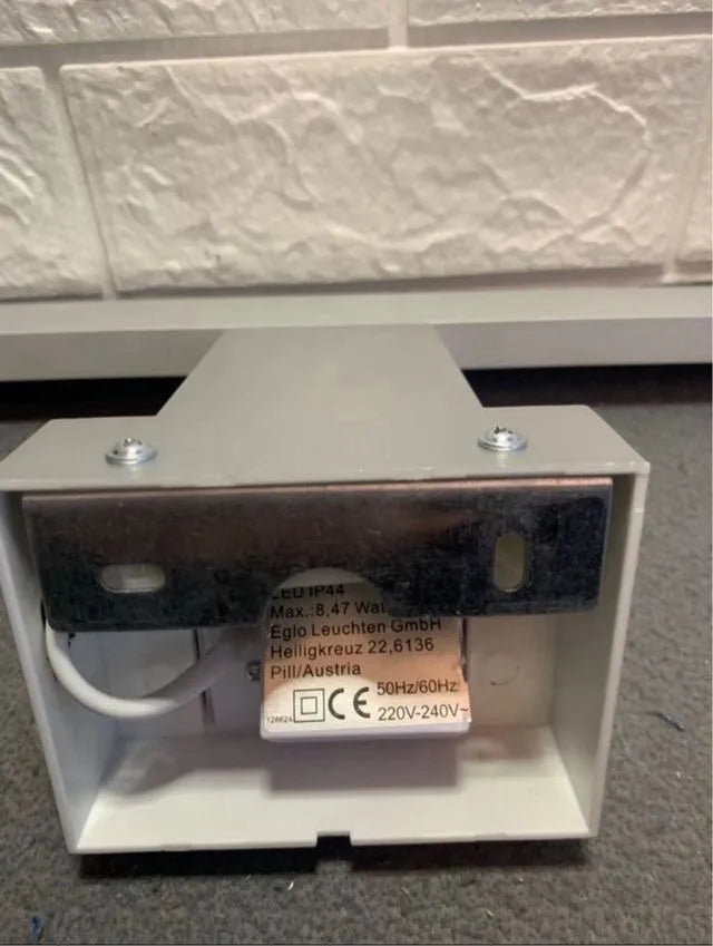 Luz para gabinetes