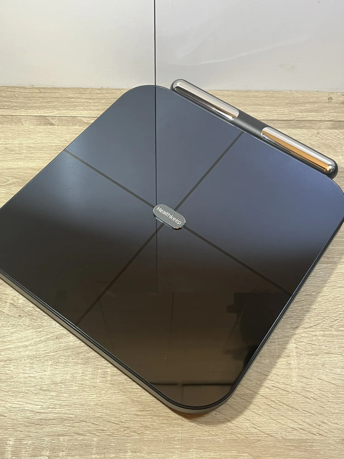 Báscula conectada WIFI y Bluetooth Healthkeep