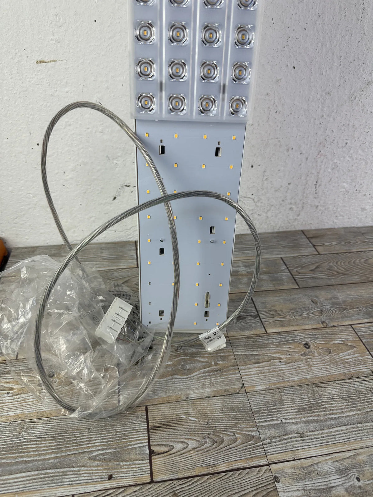 Plafón led