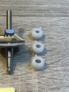Juego de bisagras para tapa de inodoro Ideal Standard