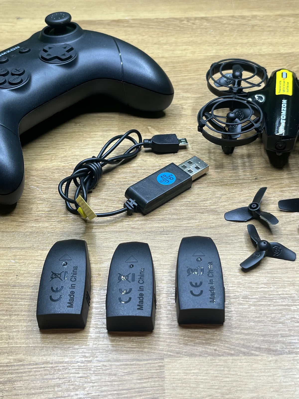 Mini Drone con Cámara para Niños Tomzon