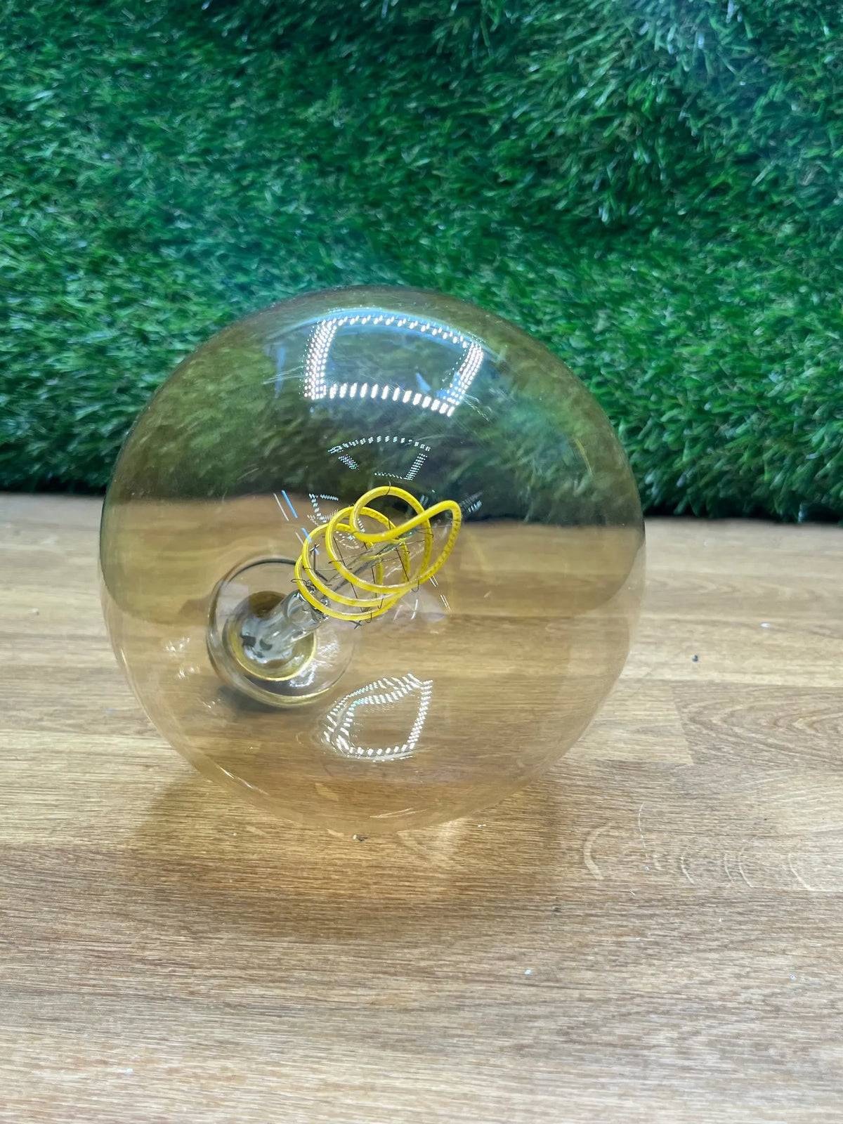 Bombilla esférica LED E27 Eglo