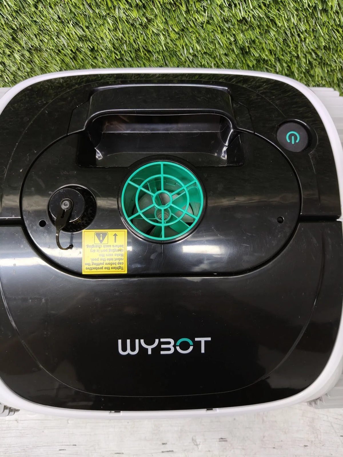 Limpiafondos Piscina con Planificación Inteligente de Rutas - WYBOT C1