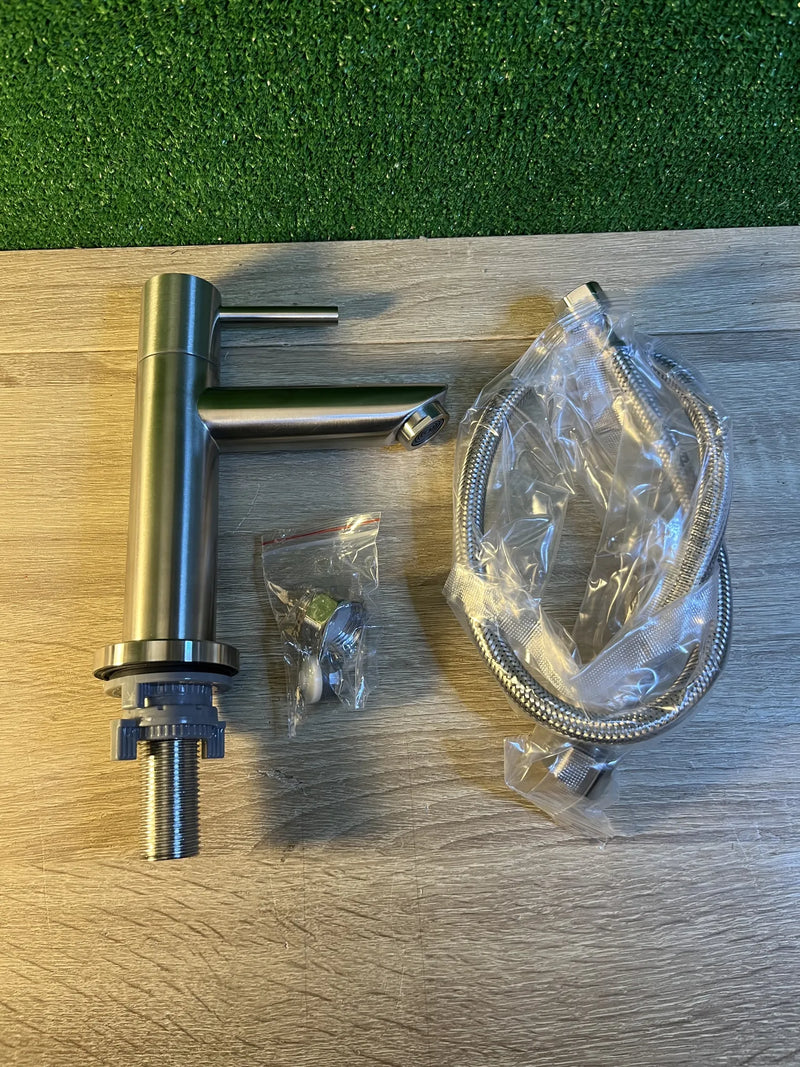 Grifo de Lavabo SOLO AGUA FRÍA Ibergrif