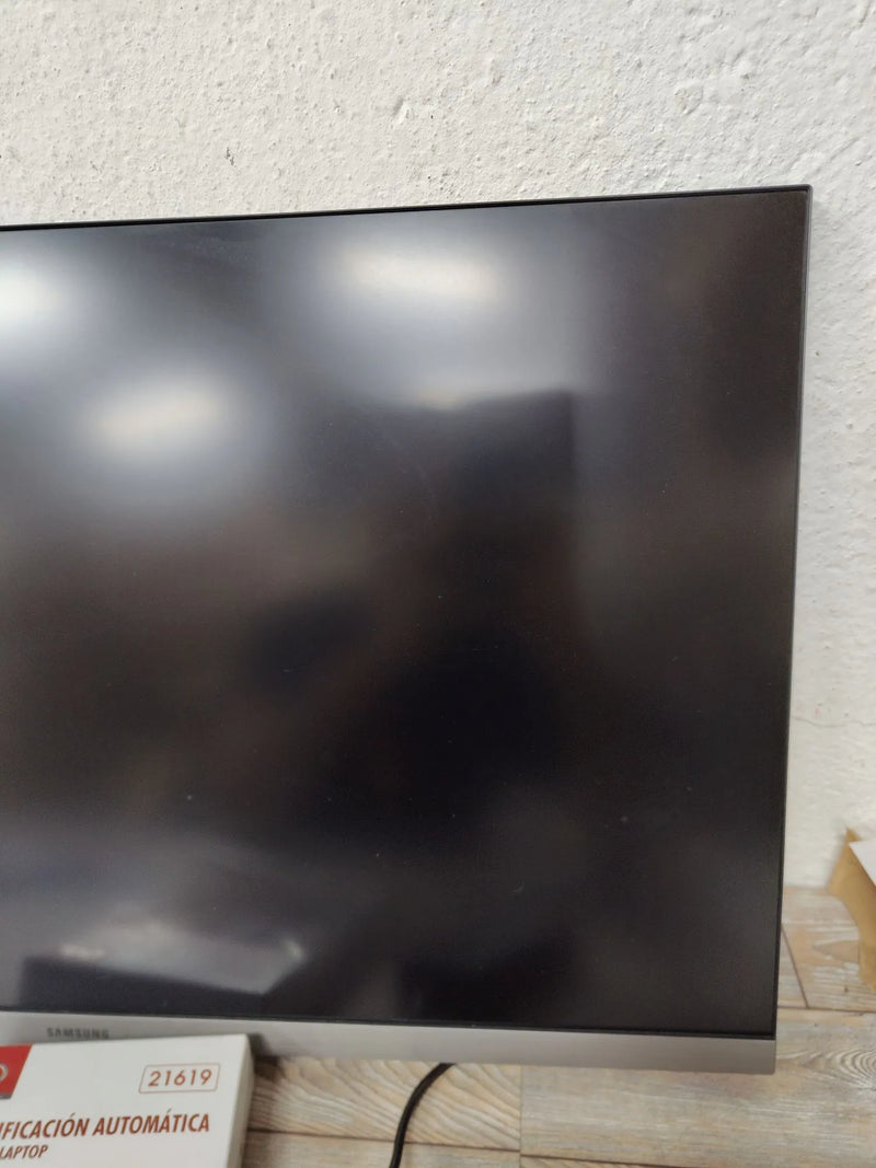 Monitor de 28" 4K - Samsung