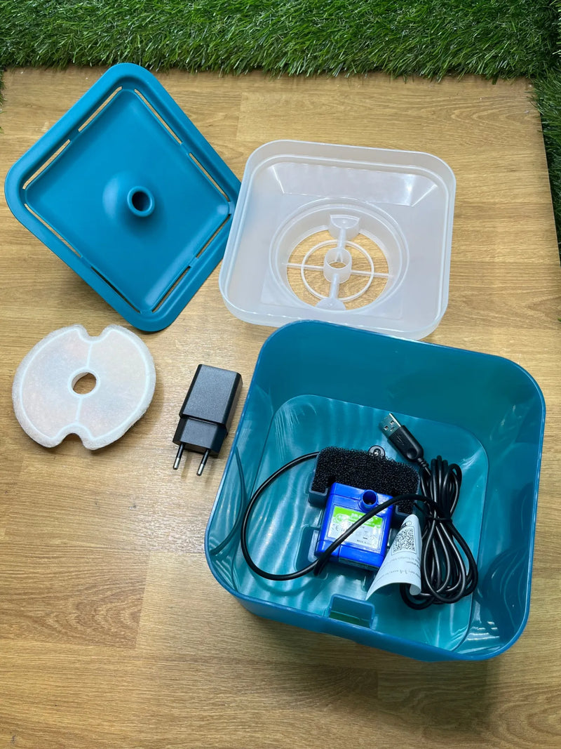 Bebedero para Gatos 2L Azul Cyan