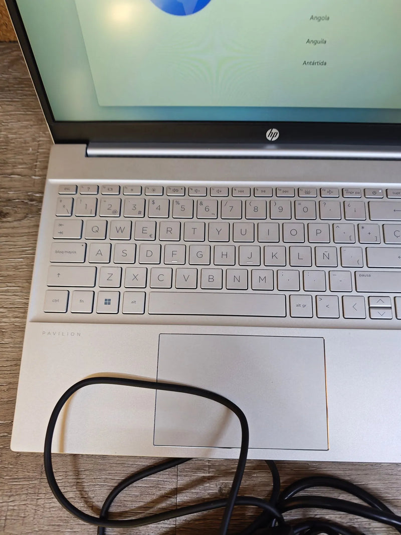 Portátil HP 15-fc0158ns