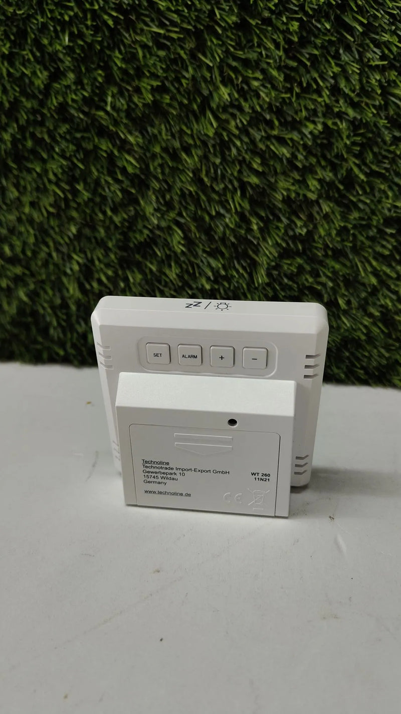 Radio Despertador con indicador de Temperatura