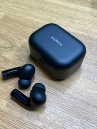 Auriculares y Estuche portátil Nokia