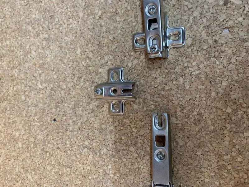 Amig - Pack de 2 Bisagras de Cazoleta