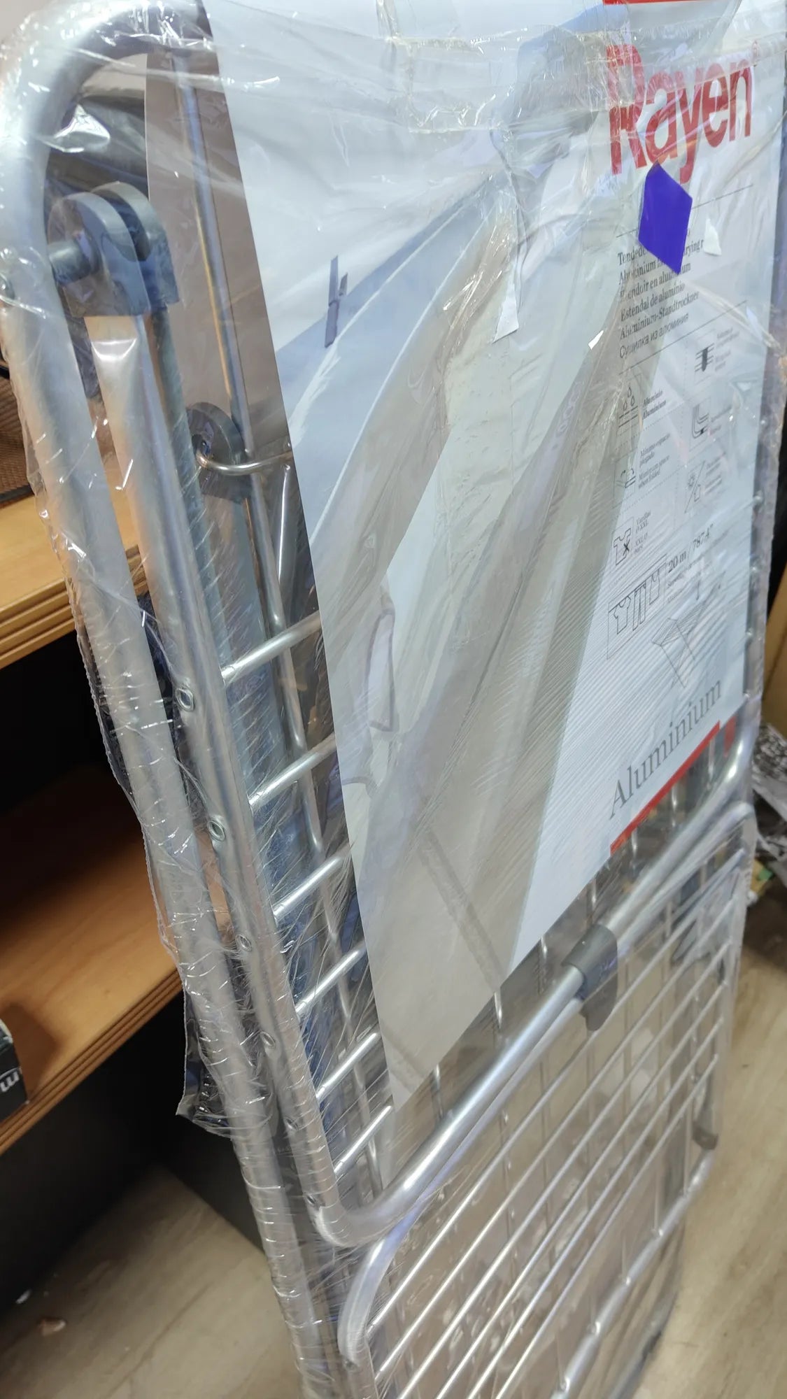 Tendedero de aluminio, Con superficie de 20 metros