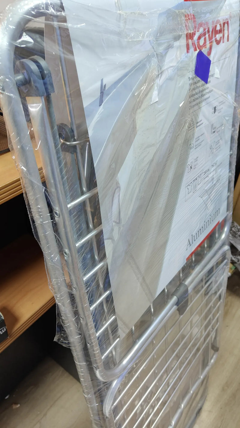 Tendedero de aluminio, Con superficie de 20 metros